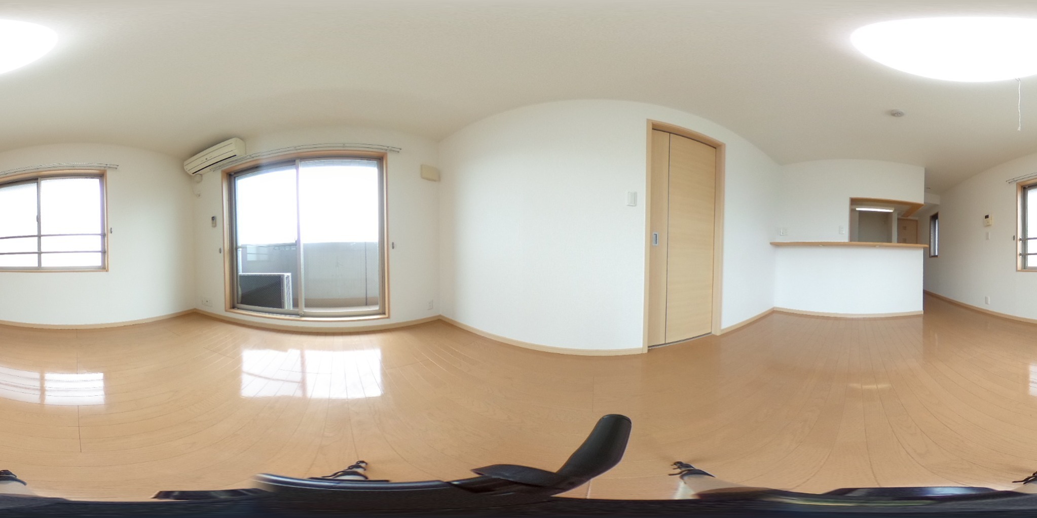 メゾンドファミーユ鶴見緑地公園 リビング
