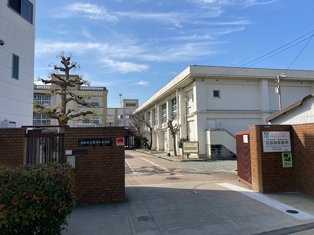 鶴見ベルダァー１番館 中学校