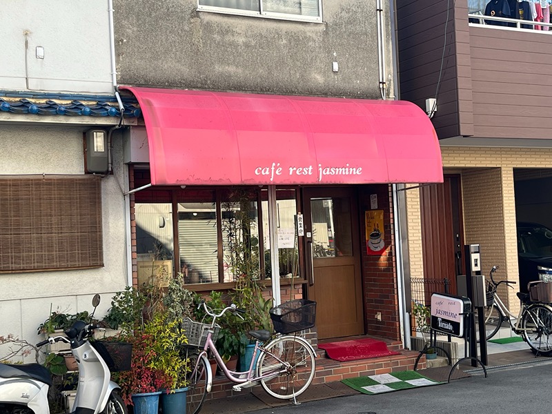 フローラ レストラン