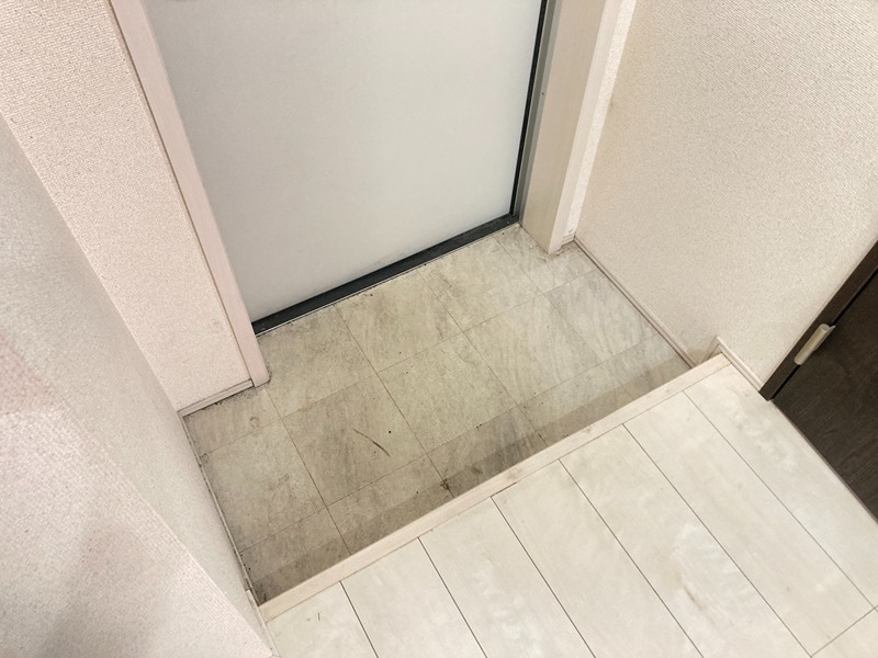 フジパレス今津中 玄関