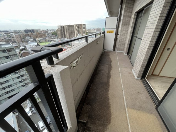 サンシャイン鶴見緑地 ベランダ