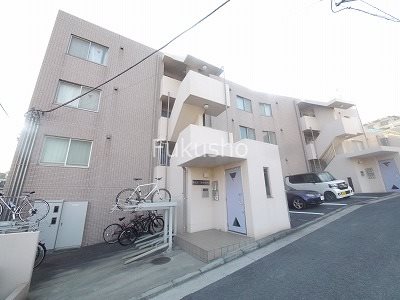 ルミエール妙蓮寺Ⅱ 外観