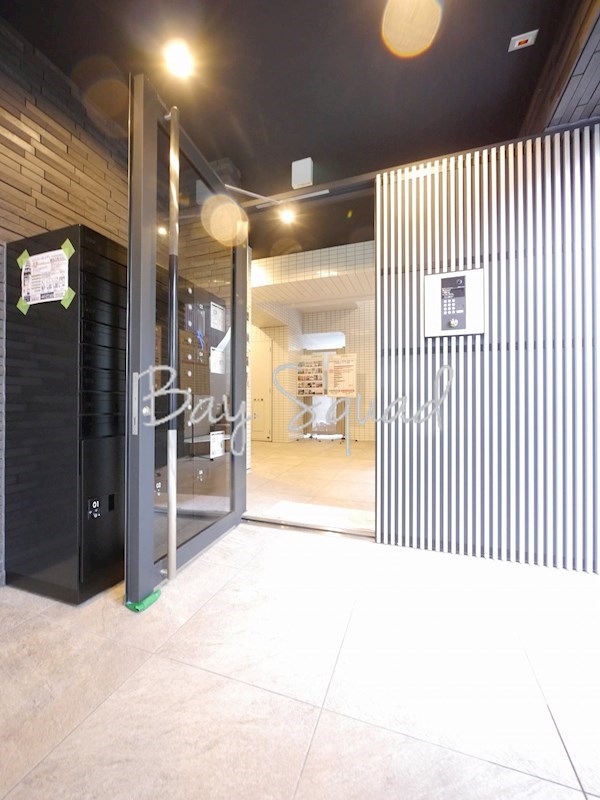 エフパークレジデンス横浜反町3261  エントランス
