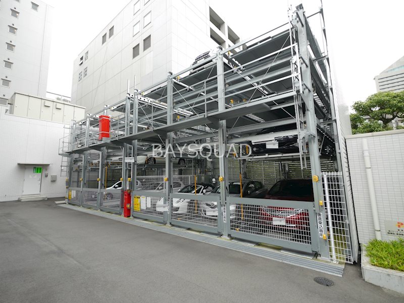 ドムス常盤   駐車場