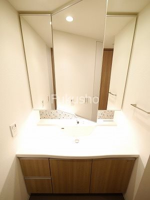 ラセルコート元町 洗面所