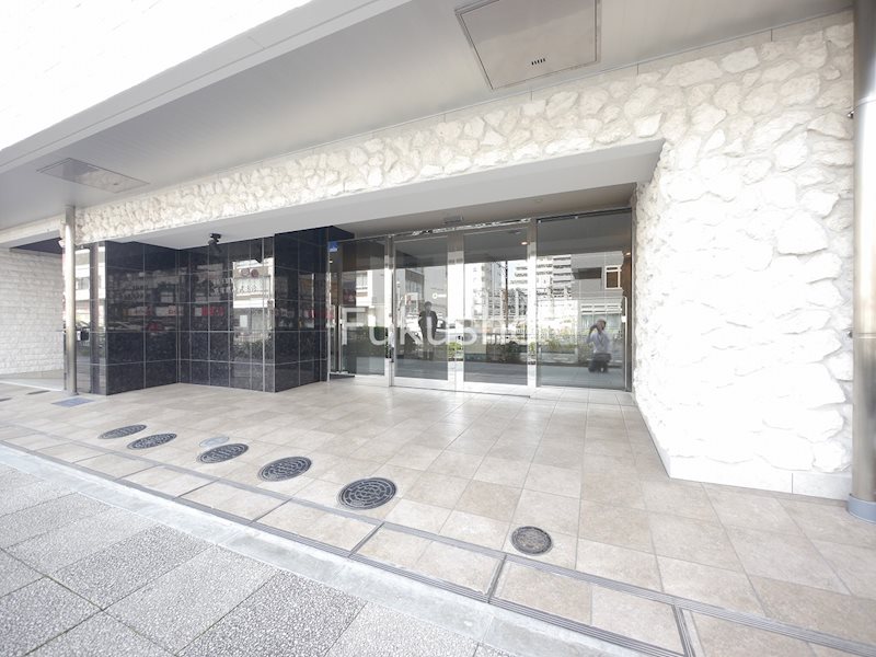 リヴシティ横濱関内弐番館  エントランス