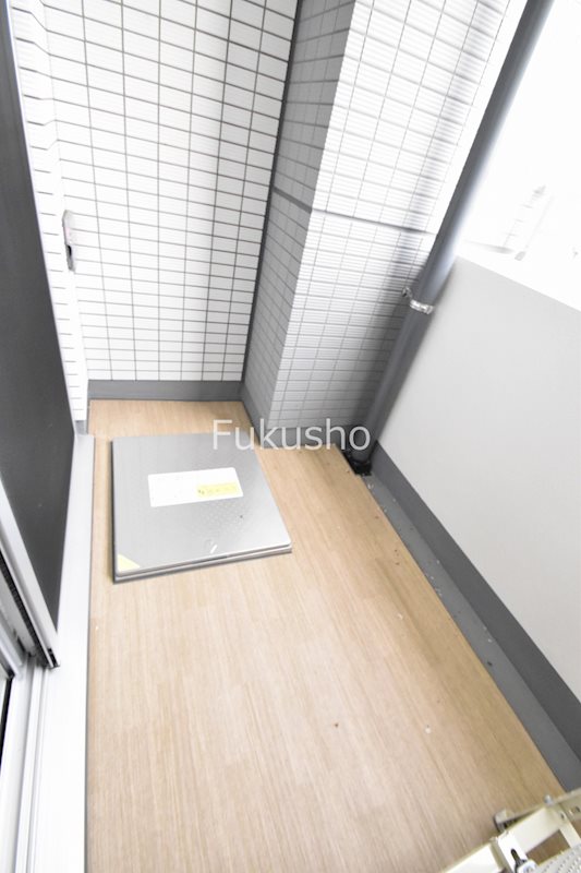メインステージ横濱真金町 ベランダ