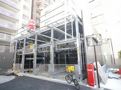クリオ東神奈川  駐車場