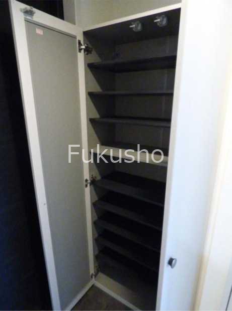 アベニールボナール 玄関