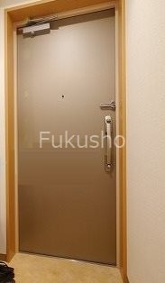 メゾンアルドゥール 玄関