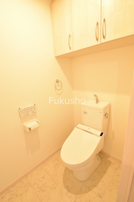 ケーディーエックスレジデンス天王町 トイレ
