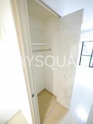 ガラシティ横浜西口 収納