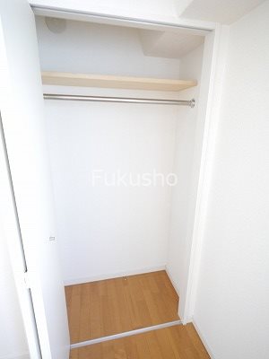 ロワール関内エナジス   収納