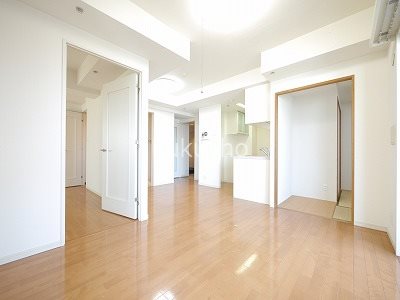 ロワール関内エナジス   リビング