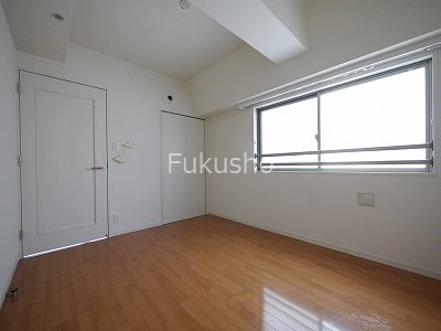 ロワール関内エナジス   ベッドルーム