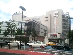コモド川崎  ショッピング施設