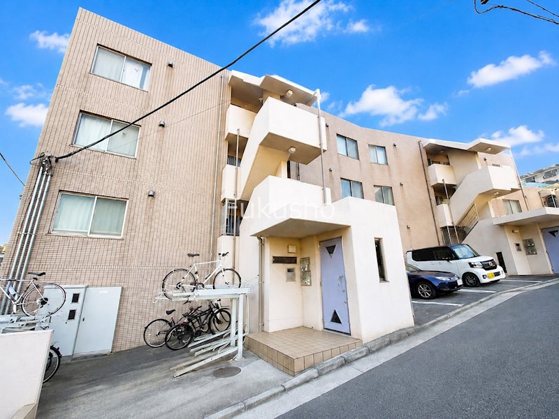 ルミエール妙蓮寺Ⅱ 外観