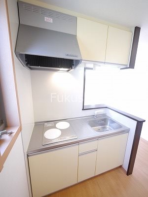 プルムルージュ   キッチン