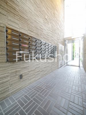 セントラル白楽  エントランス