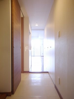 セントラル白楽  玄関