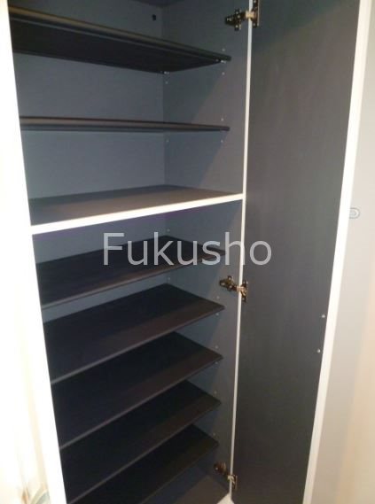 センプレフェリーチェ   収納