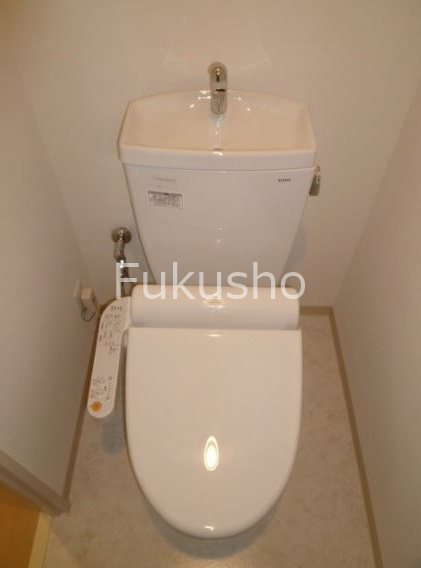 センプレフェリーチェ   トイレ