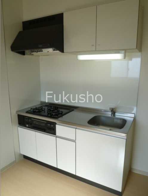 センプレフェリーチェ   キッチン