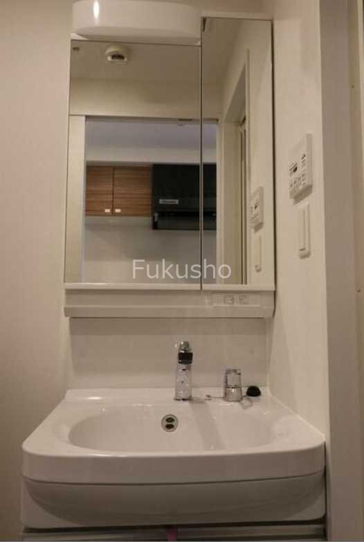 フェルクルールプレスト西横浜 洗面所