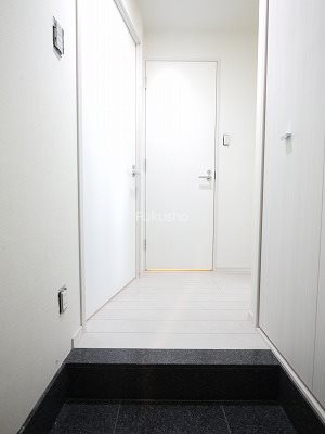 グレイシアヨコハマ  玄関