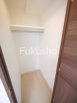レグラス横浜西口   収納