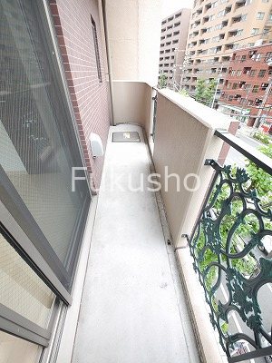 レグラス横浜西口   ベランダ