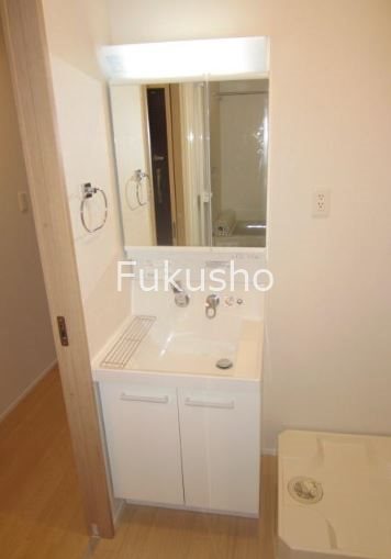 サンセリテ大倉山 洗面所
