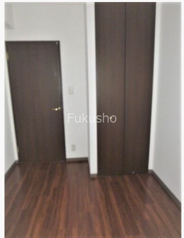 ライオンズマンション川崎宮前町  ベッドルーム