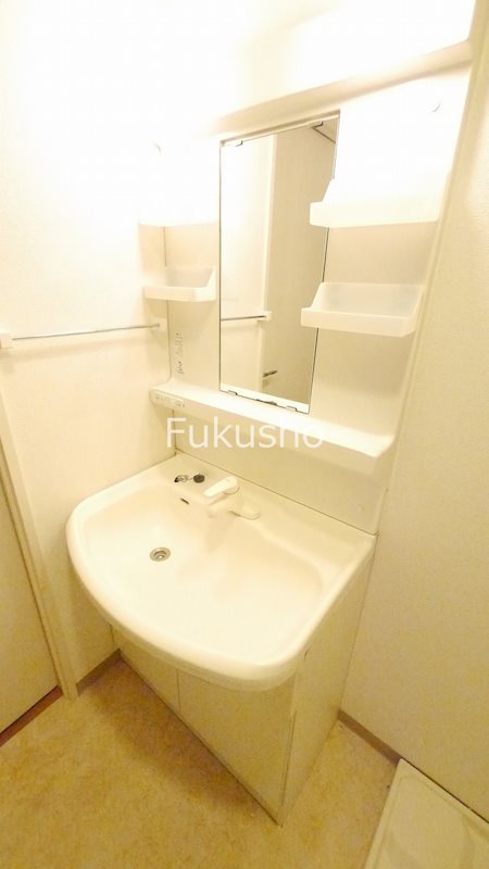 イーリスネオ  洗面所