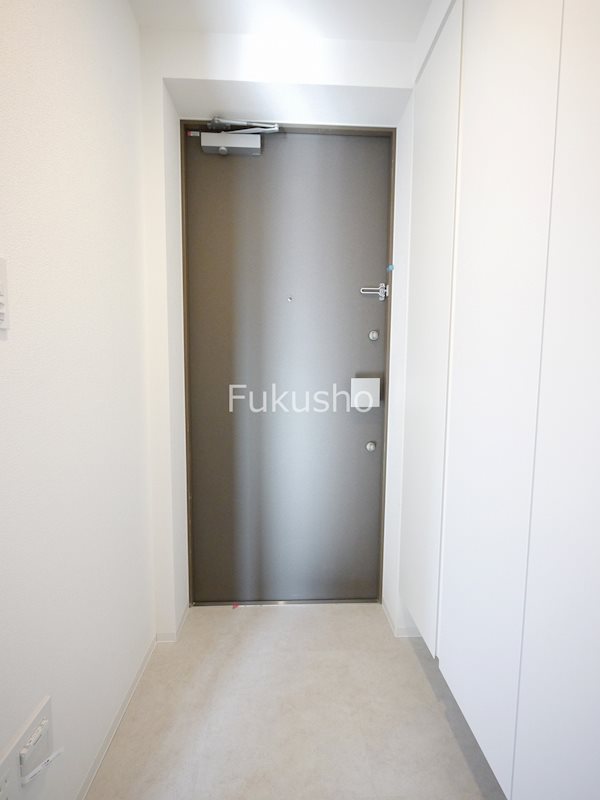 スタイリオ妙蓮寺Ⅲ 玄関