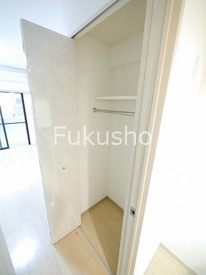 ガラシティ横浜西口  収納