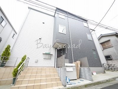 スリーフォレスト  外観