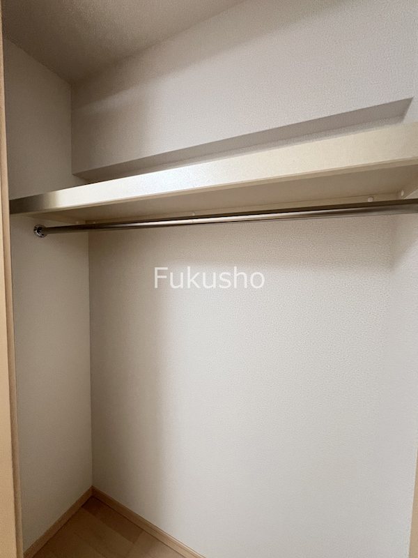 アールケープラザ新横浜スリー 収納