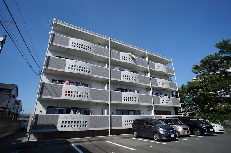 ガーデンロゼ弁天 外観
