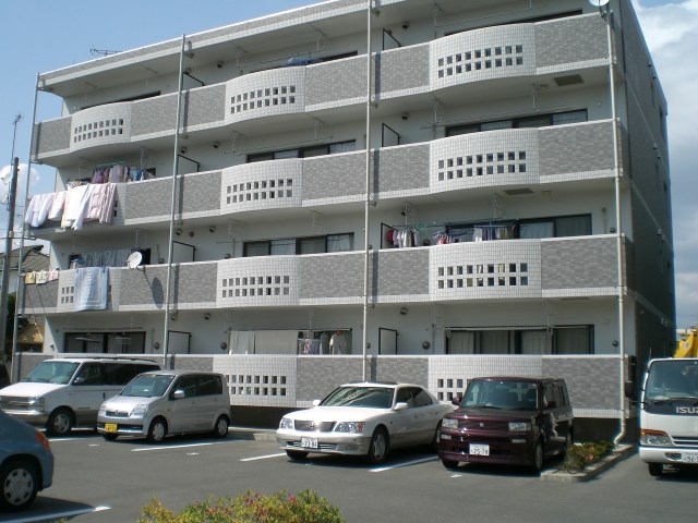 ガーデンロゼ弁天 外観