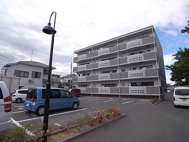 ガーデンロゼ弁天 外観