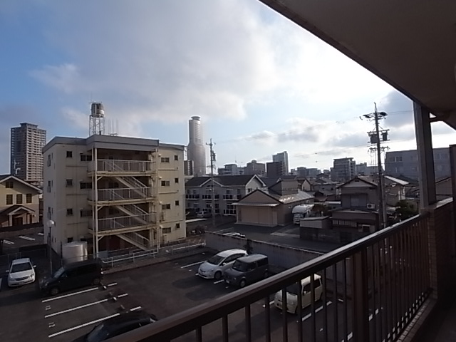 リヴェールセントラルハイツ 眺望