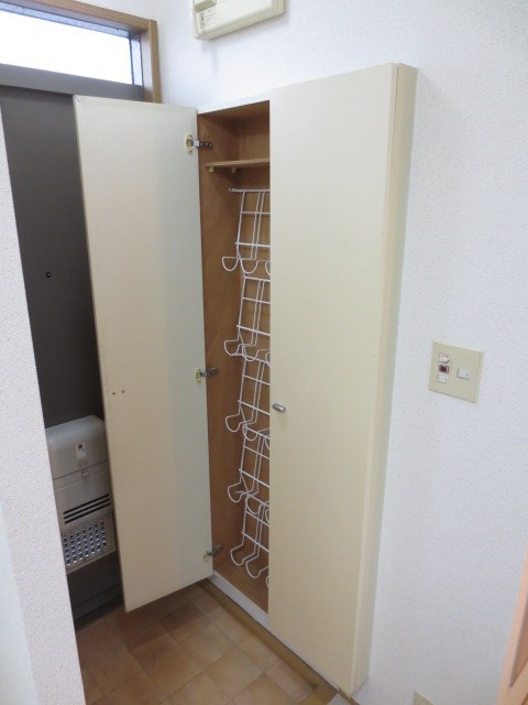 メゾン伍番館 収納