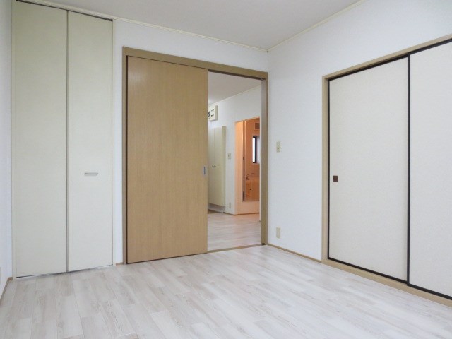 メゾン伍番館 その他