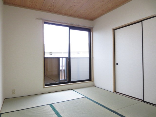 メゾン伍番館 ベッドルーム