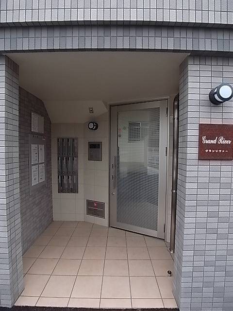 グラン　リヴァー エントランス