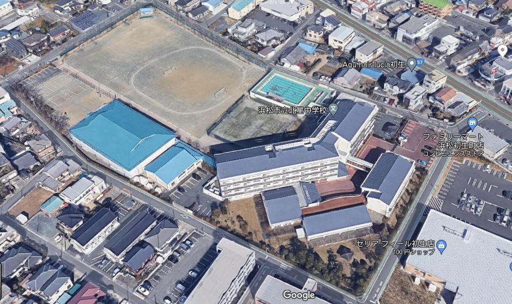 マンション歩 中学校