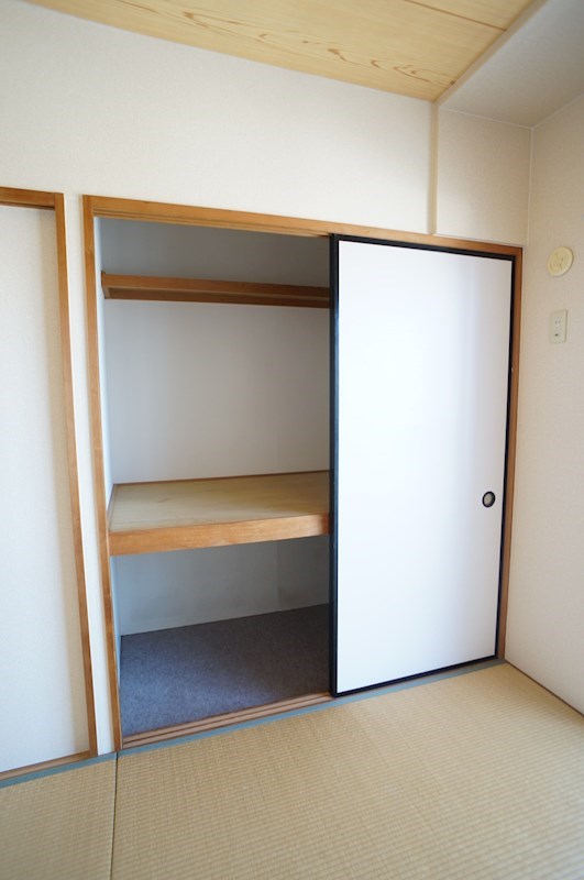 メディオ初生弐番館 収納