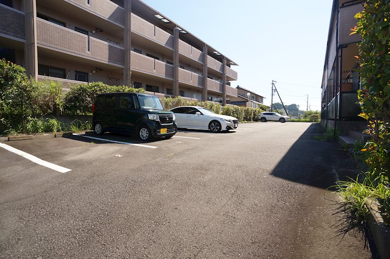 ララヒルズ その他