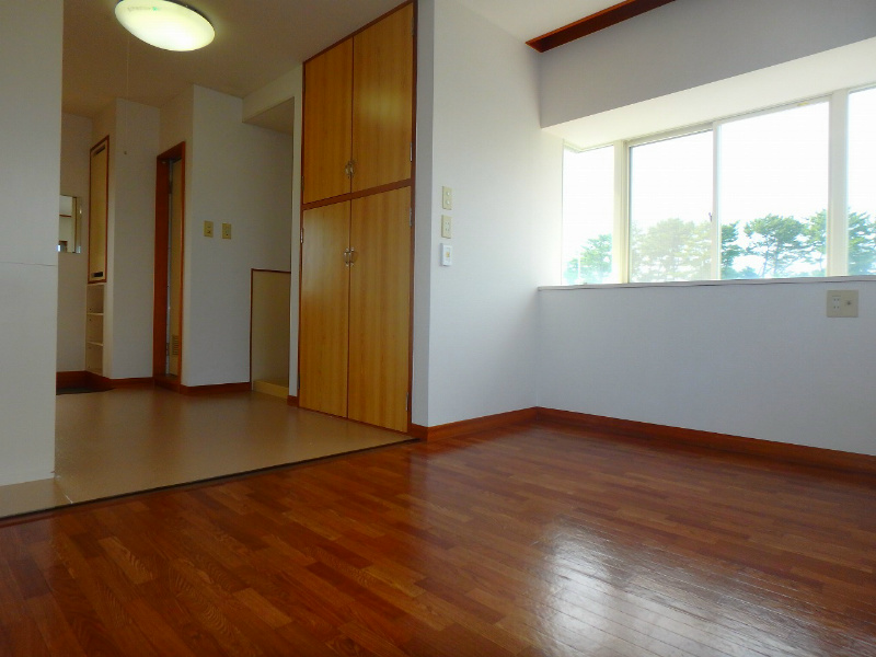 グロリア その他